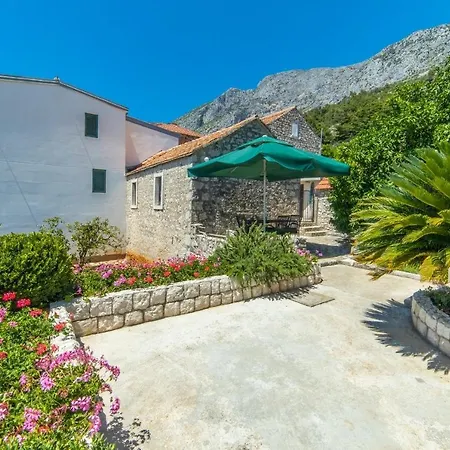 Horizont - 150 M From Pebble Beach *